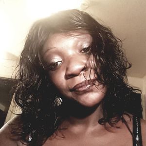 Meet your Posher, Kendra